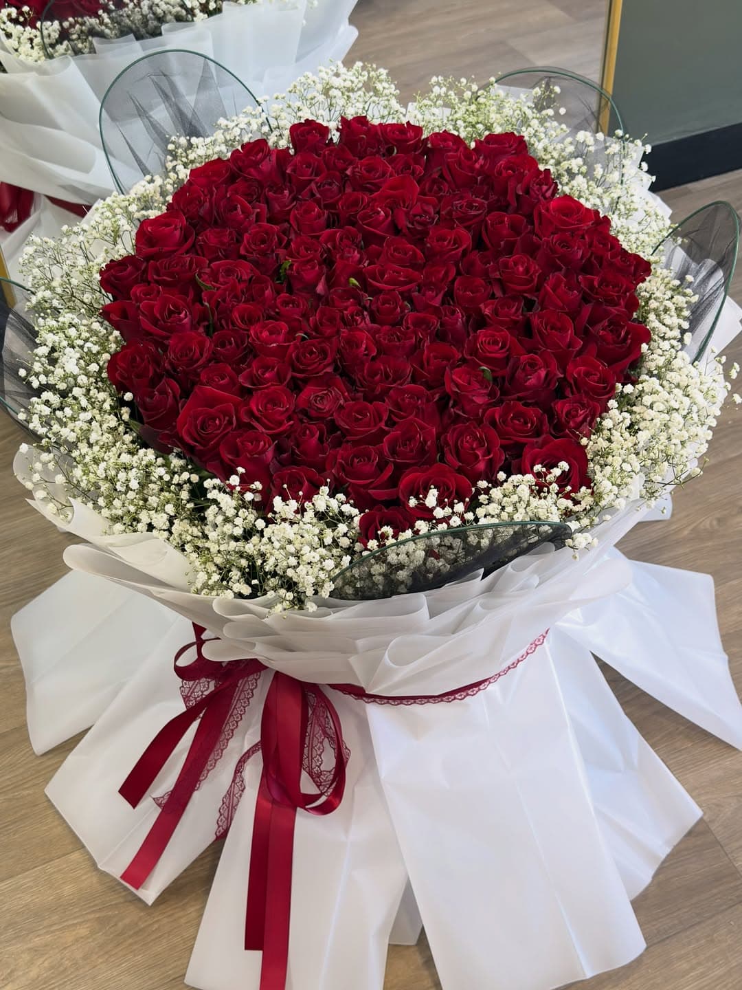 راهنمای جامع انتخاب بهترین گلفروشی تهران | خرید گل آنلاین با کیفیت ممتاز
